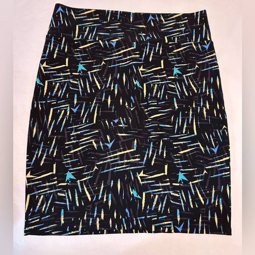 LuLaRoe Cassie pencil skirt black base, blue and yellow abstract pattern size XL